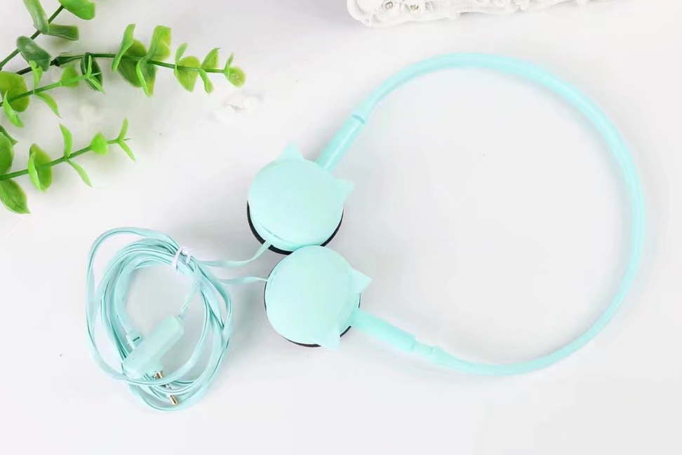 Stylish Cat Ear Headphones - Creative Statement Design