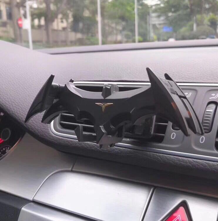 Car Air Vent Phone Holder - Universal Magnetic Dashboard Mount - front view