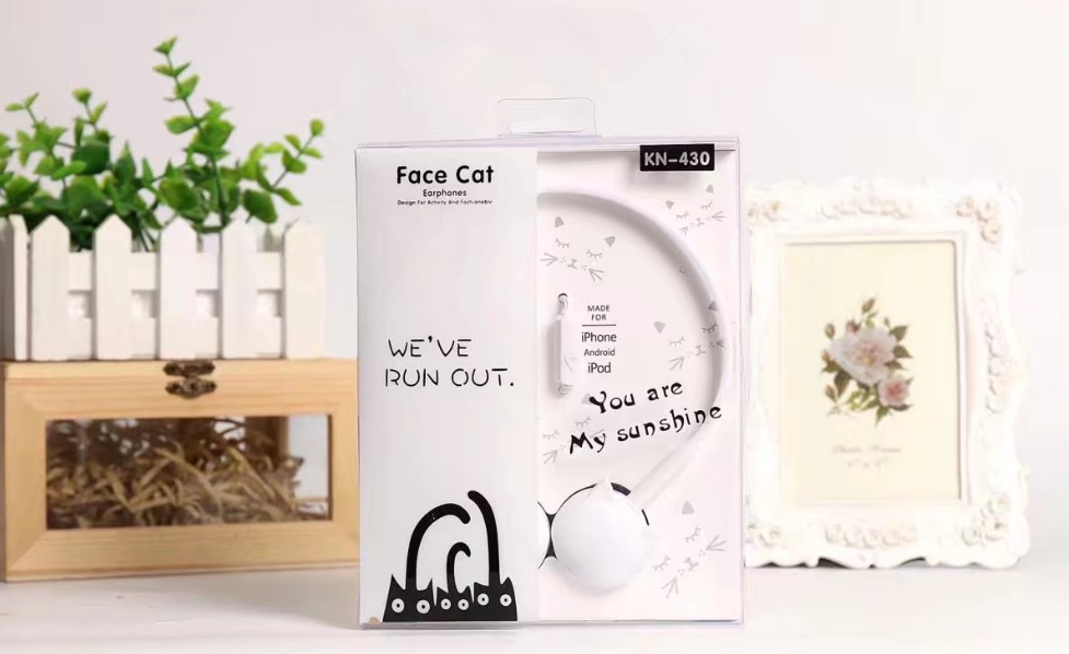 Stylish Cat Ear Headphones - Creative Statement Design