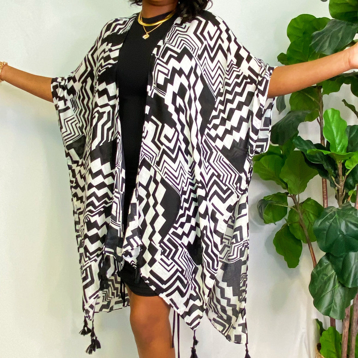 Geometric Print Kimono - Light & Flowy Polyester Layer