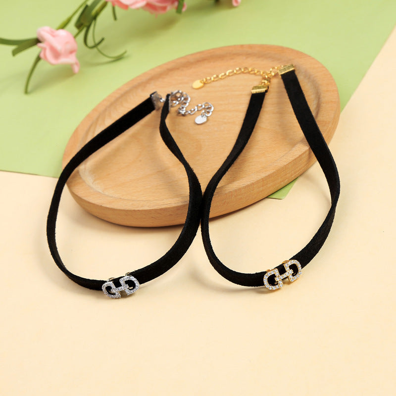 Fashionable Velvet Choker for Trendy Individuals - back view