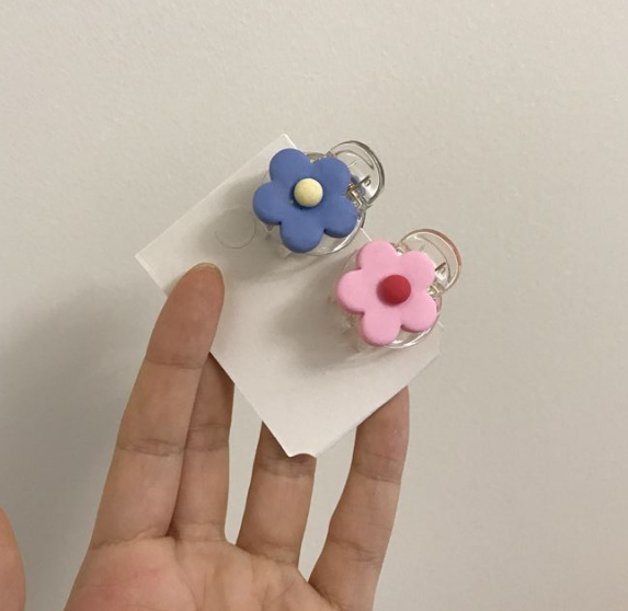 Floral Hair Clip, INS Style Hair Claw Clip - front view