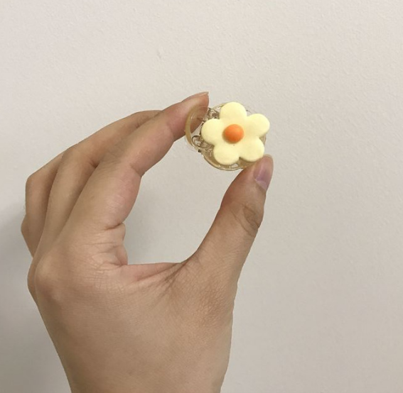 Floral Hair Clip, INS Style Hair Claw Clip - detail view