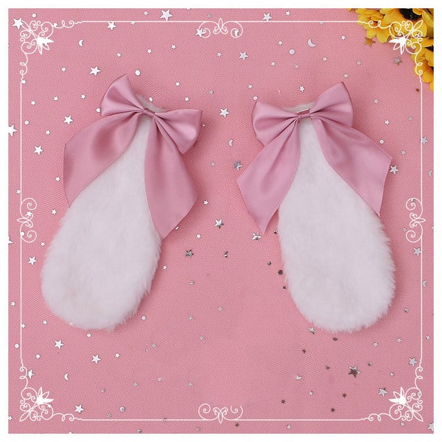 Lolita Headdress with Bow Side Clip - scale view