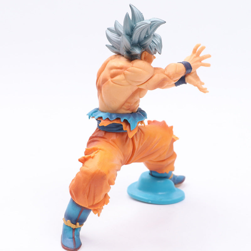 Son Goku Banpresto Figure - Dragon Ball - close-up