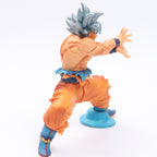 Son Goku Banpresto Figure - Dragon Ball - close-up