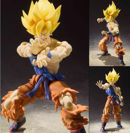 Son Goku Super Saiyan S.H.Figuarts Action Figure - Dragon Ball - detail view