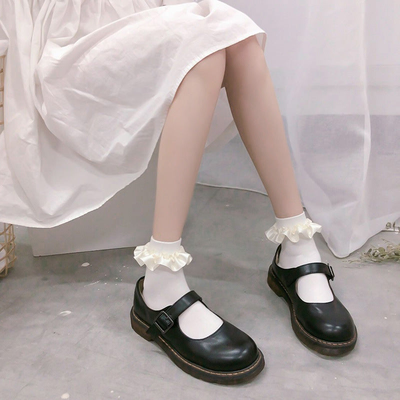 White Lace Bow and Beaded Lolita Socks - close-up